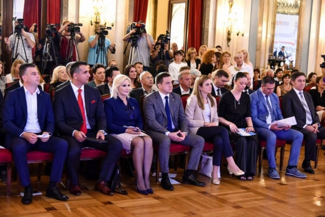 Градоначеница Душанка Голубовић на додели признања ШАМПИОН ЛОКАЛНОГ РАЗВОЈА