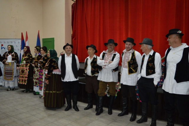 Учесници програма на обележавању празника  хрватске националне заједнице у Бачком Моноштору