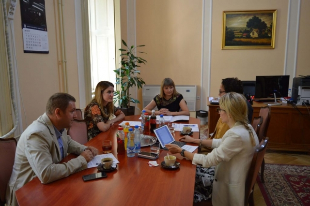 Градоначелница Сомбора, Душанка Голубовић  и начелница градске управе Хелена Роксандић Мусулин одржали су у среду 17. јула 2019. године састанак са делегацијом УСАИД Пројекта за одговорну власт.