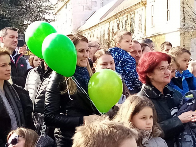 Данашњој  манифестацији присуствовала је и градоначелница Сомбора Душанка Голубовић са сарадницима.