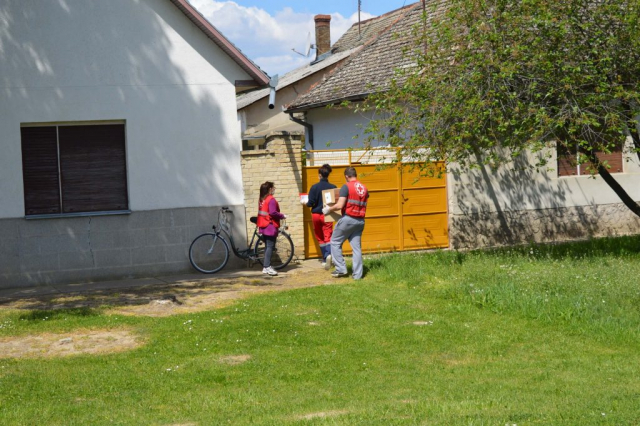 Пакете је обезбедио Штаб за ванредне ситуације Града Сомбора