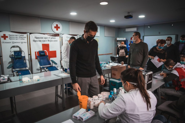 Акција добровољног давања крви у просторијама Црвеног крста Сомбор